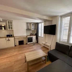 Neuf Climatisé Centre #6 Apartamento